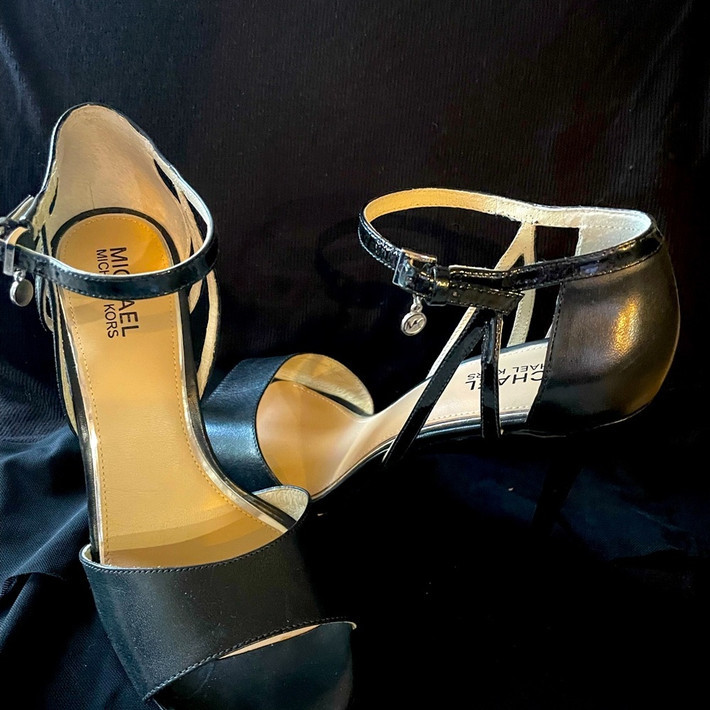 Michael Kors Belle Sandal